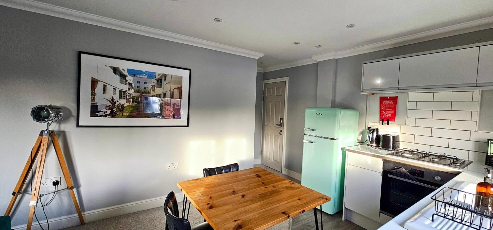 Victoria House By Switchback Stays Cardiff Eksteriør bilde